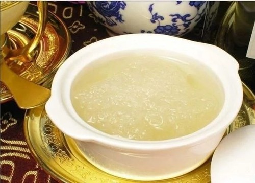 同属八珍的燕窝和鱼翅之间有何差别呢?